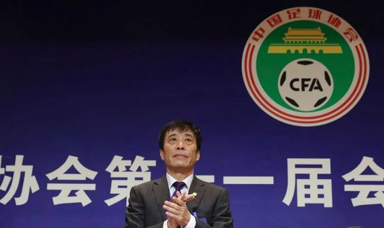 非常需要别人的关心及呵护。